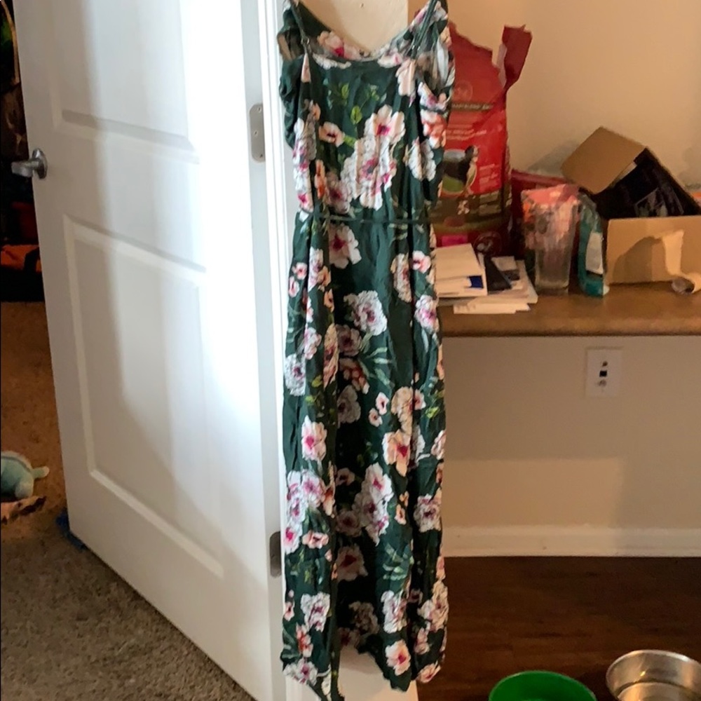 Maxi floral dress
